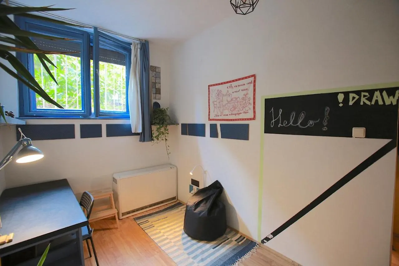 Film Poster Or Coffee Basement Apartman With Terrace Budapest