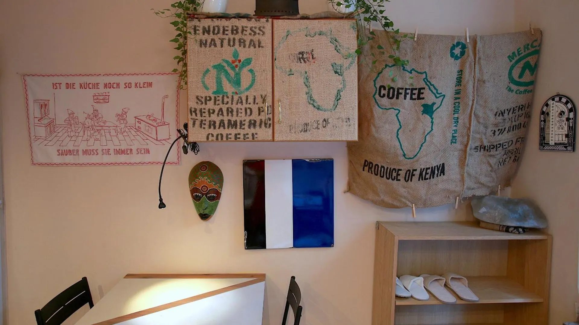 Film Poster Or Coffee Basement Apartman With Terrace Βουδαπέστη